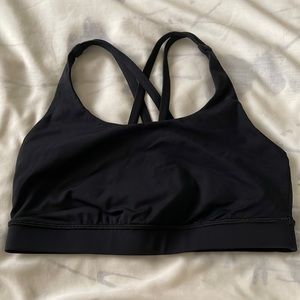Lululemon Energy bra in Size 6